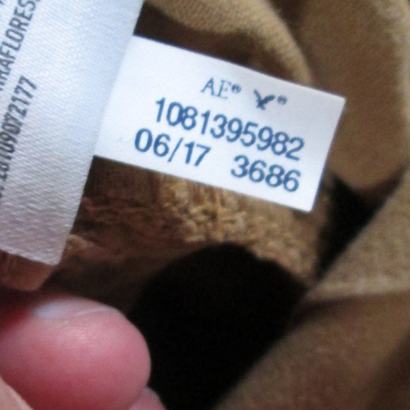 American Eagle Mens Khaki Pants Size 32 x 32 Original Straight Pre-worn … - Picture 9 of 9